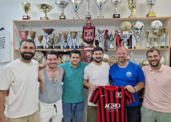 Ξεκίνησε τις ανανεώσεις των ποδοσφαιριστών του ο Απόλλων