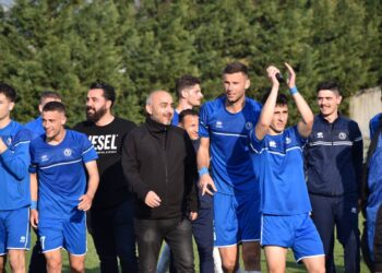 Με Πολλαετίδη ετοιμάζει το ρόστερ του ο Αλμωπός