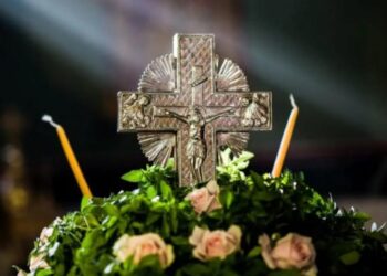 Ιερός Ναό Αγίου Γεωργίου Γιαννιτσών θα ψαλλεί η ακολουθία των Χαιρετισμών του Τιμίου Σταυρού.