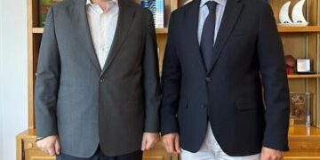 Συνάντηση Λάκη Βασιλειάδη με τον ΥΠΑΑΤ Λευτέρη Αυγενάκη